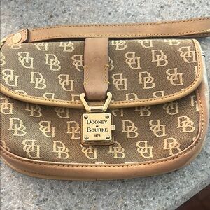 Dooney & Bourke Beige Monogram wristlet